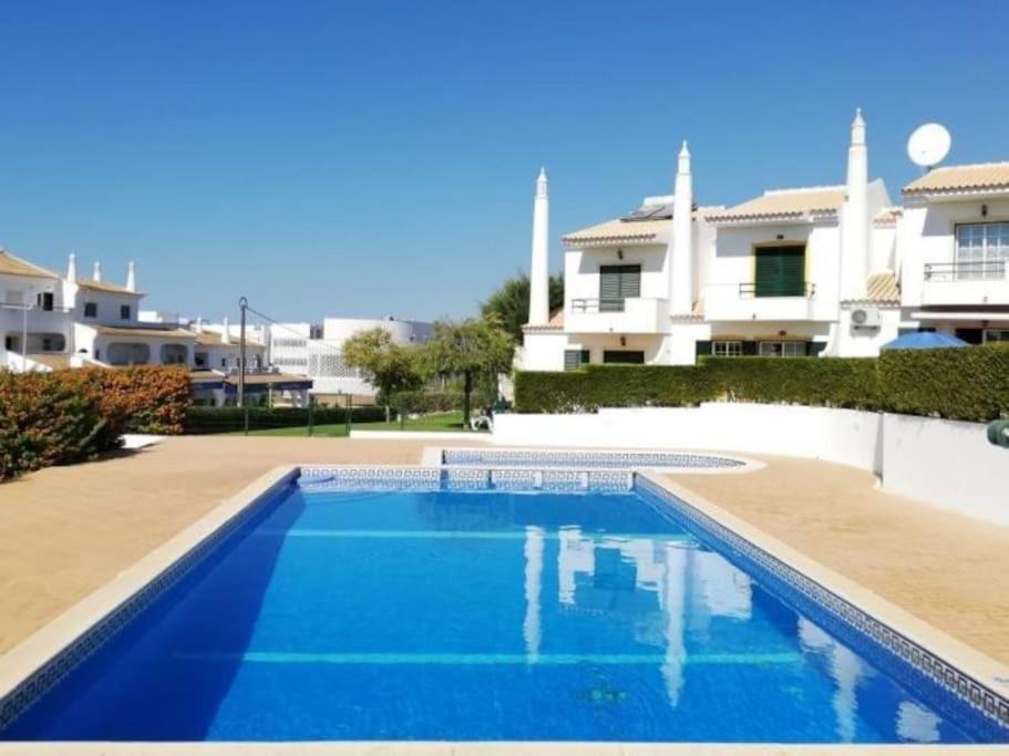 Joia Da Gale House - Pool And Garden & Bbq & Gale Beach Albufeira Eksteriør billede